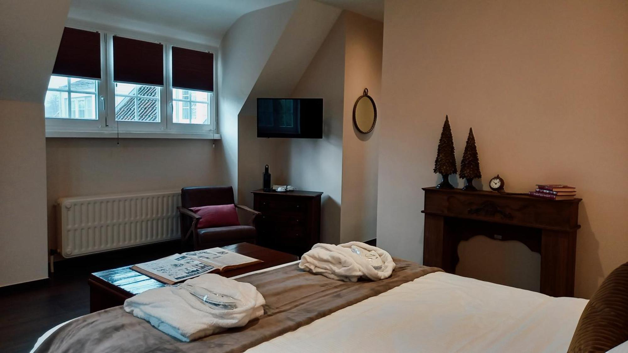 Chambres D'Hotes - Au Clos D'Amande Lasne Zimmer foto