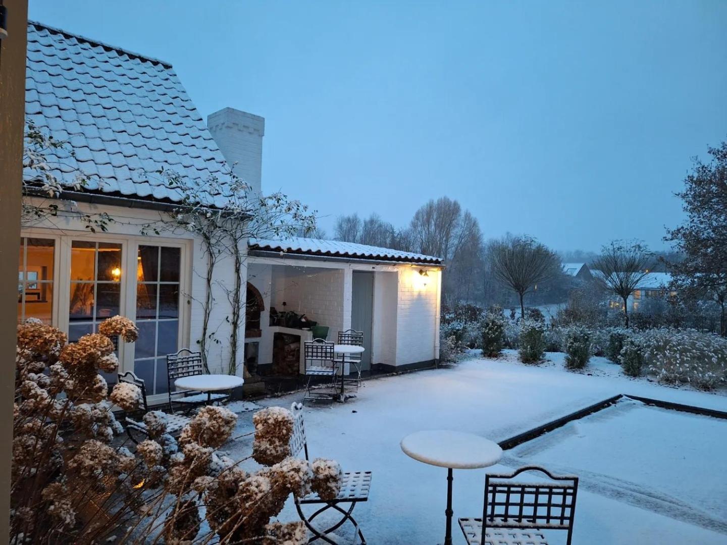 Chambres D'Hotes - Au Clos D'Amande Lasne Exterior foto